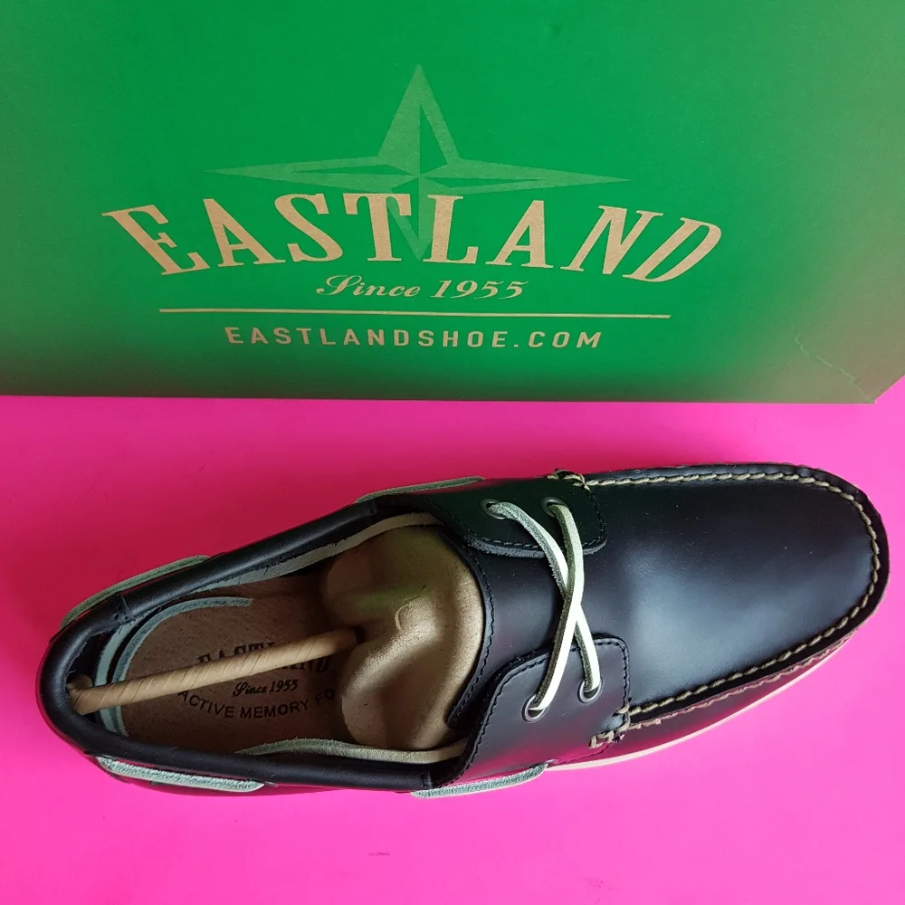 Eastland Seaport boat shoes memory foam Navy leather men 9